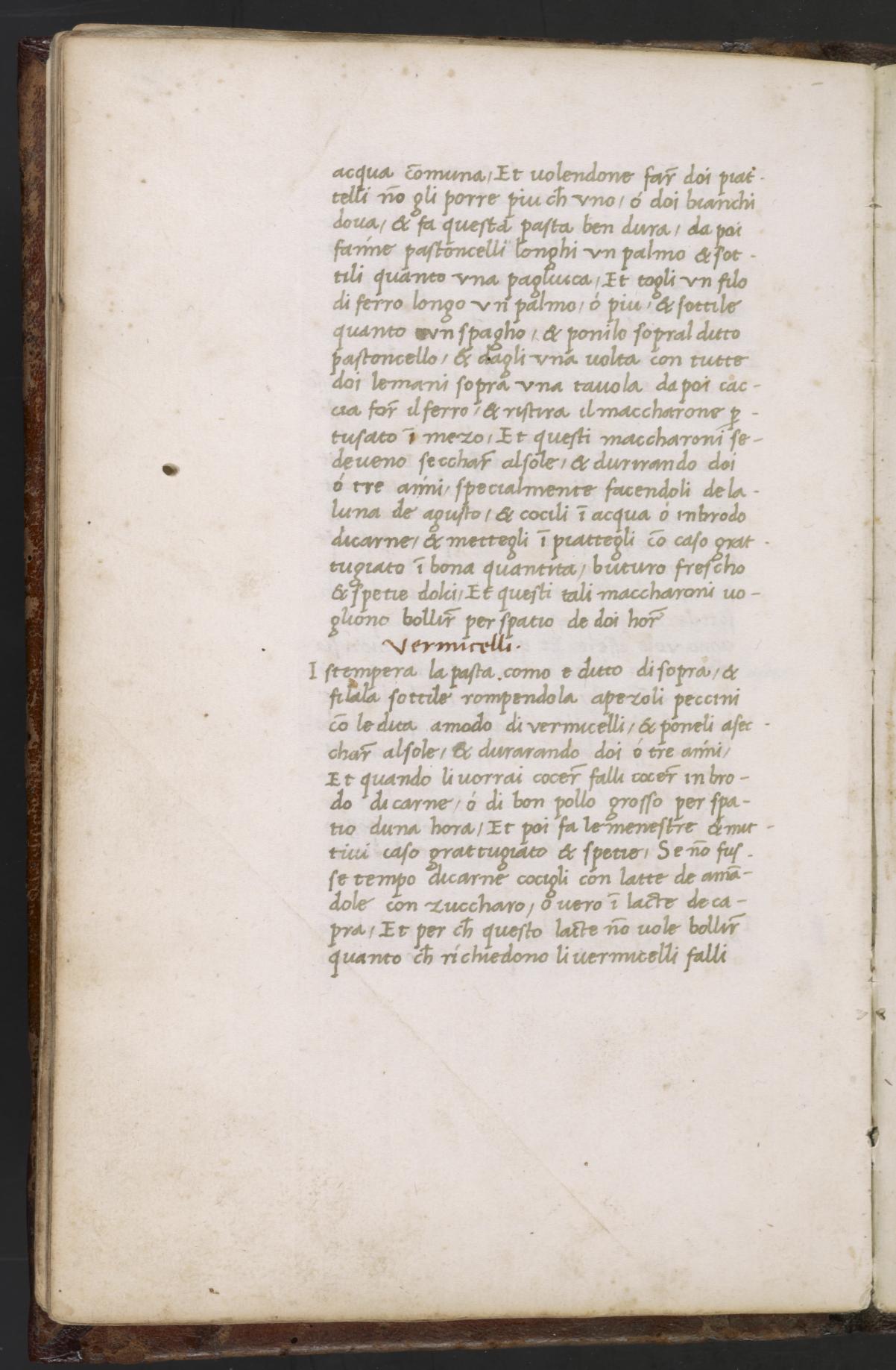 Gefüllte Saubohnen mit süßen Mandeln — Originalseite aus Libro de Arte Coquinaria